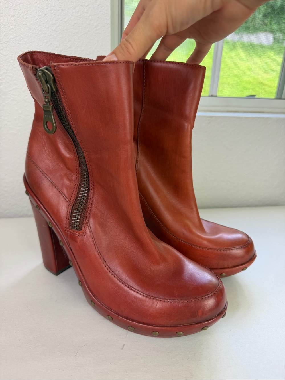 KORK-EASE Ryanne Boots Red Leather Studded Chunky Distressed Boho size 10
